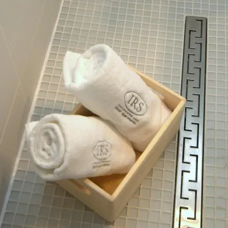 Апартаменты Irs Royal Irs Aviator