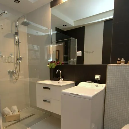 Apartament Irs Royal Irs Aviator *