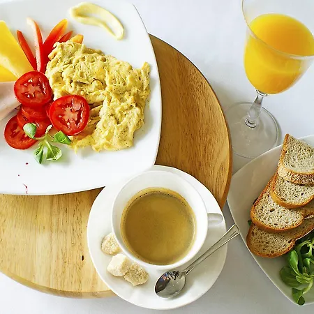 Irs Royal Irs Aviator Apartament