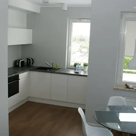 Irs Royal Irs Aviator Apartament *