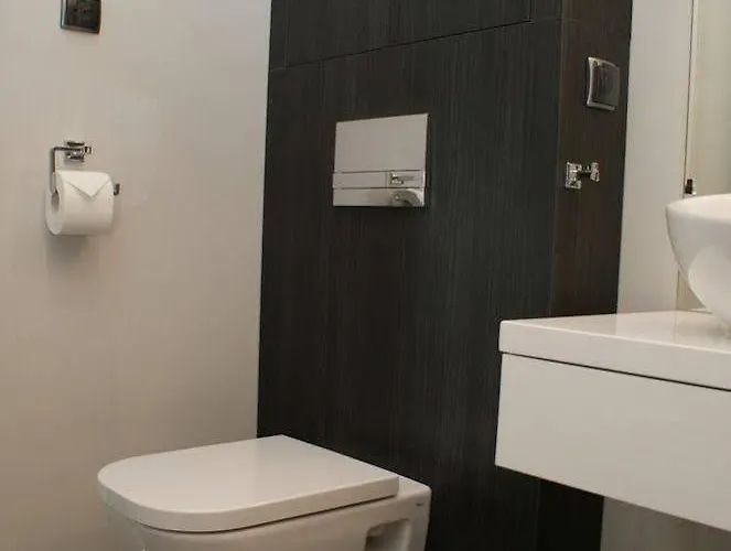 Irs Royal Apartments Apartamenty Irs Aviator Apartment *