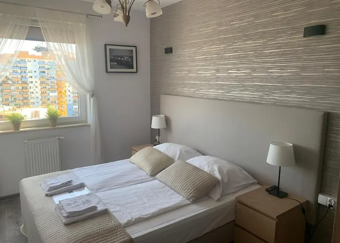 Irs Royal Apartments Apartamenty Irs Aviator *