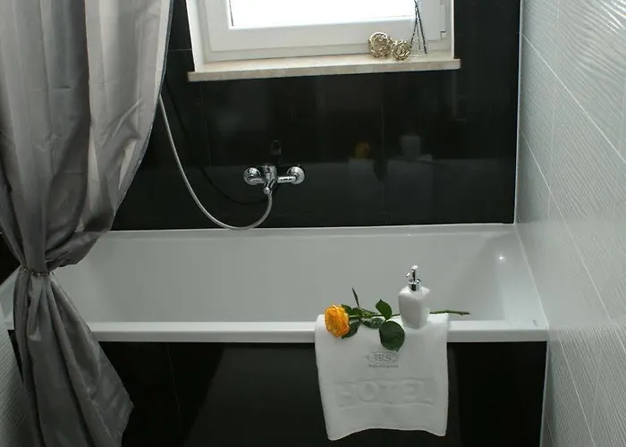 Irs Royal Apartments Apartamenty Irs Aviator *