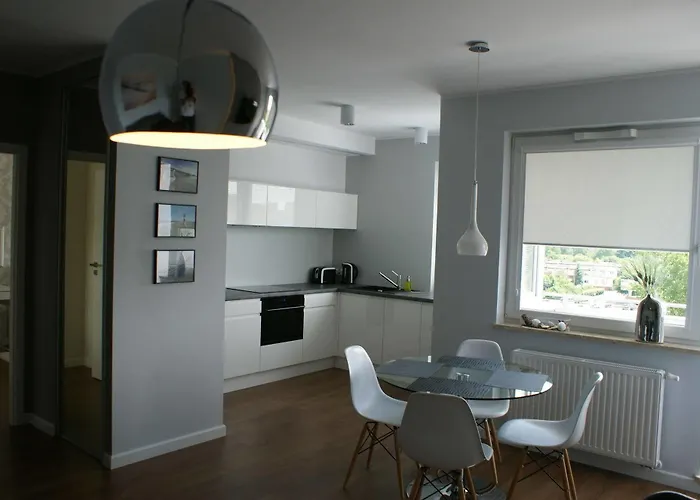 Irs Royal Apartments Apartamenty Irs Aviator * Danzig