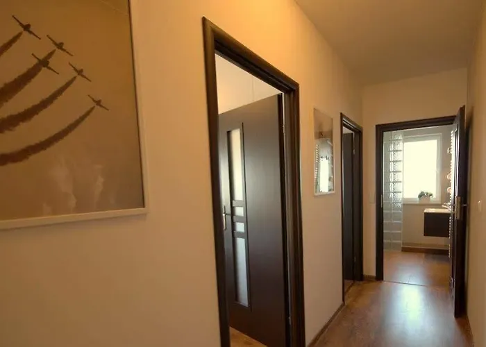 Irs Royal Apartments Apartamenty Irs Aviator